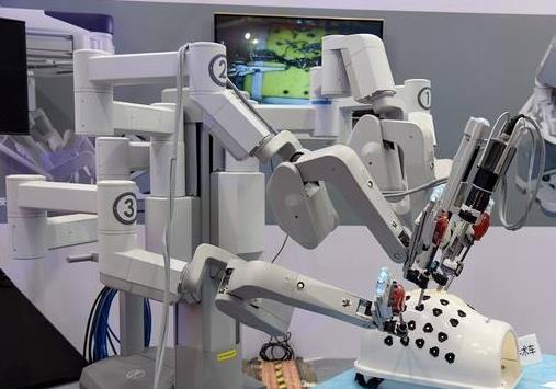 博实股份研发的智能手术机器人进入实测阶段,国内机器人,b.
